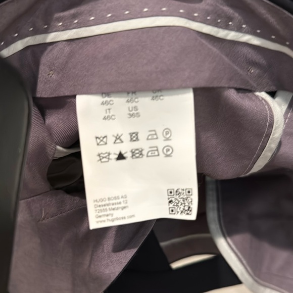 Hugo Boss Suit Set Black 36s jacket and pants - Picture 9 of 9